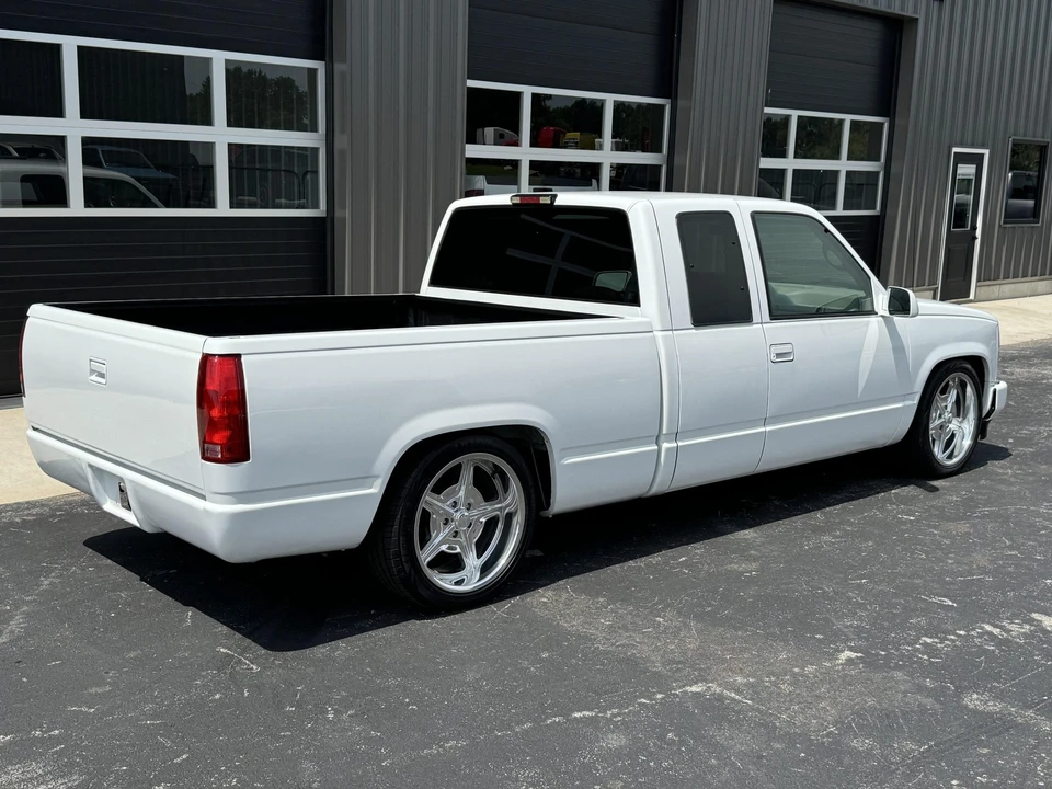 1996 GMC Sierra 1st Gen - Image 16 of 31