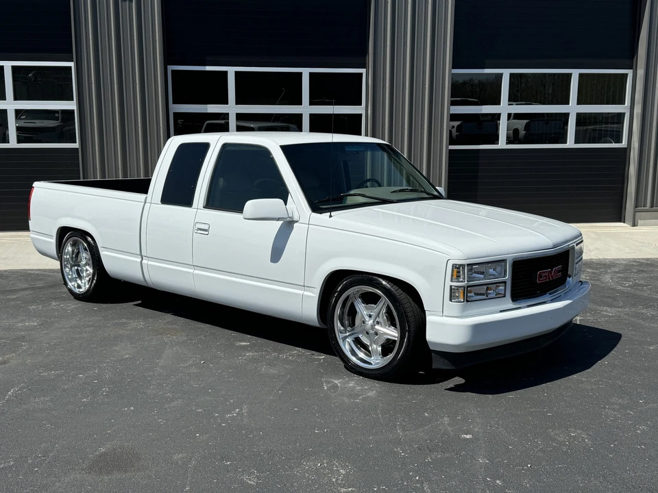 1996 GMC Sierra 1st Gen - Image 22 of 31