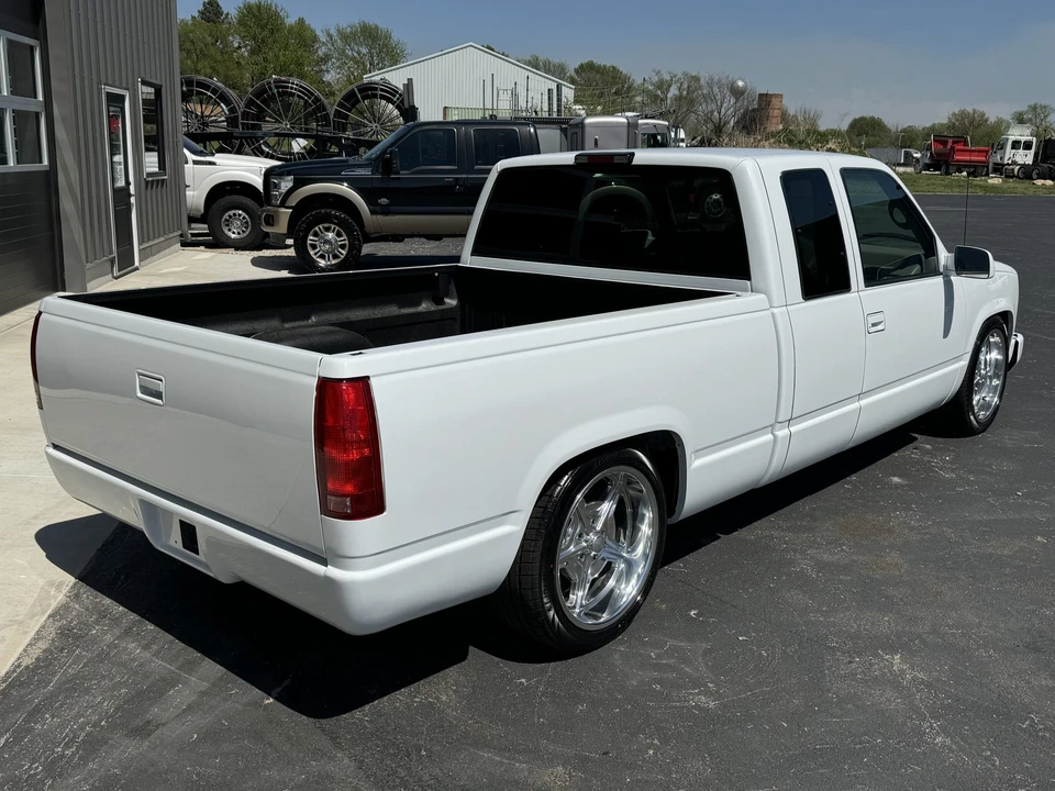 1996 GMC Sierra 1st Gen - Image 14 of 31