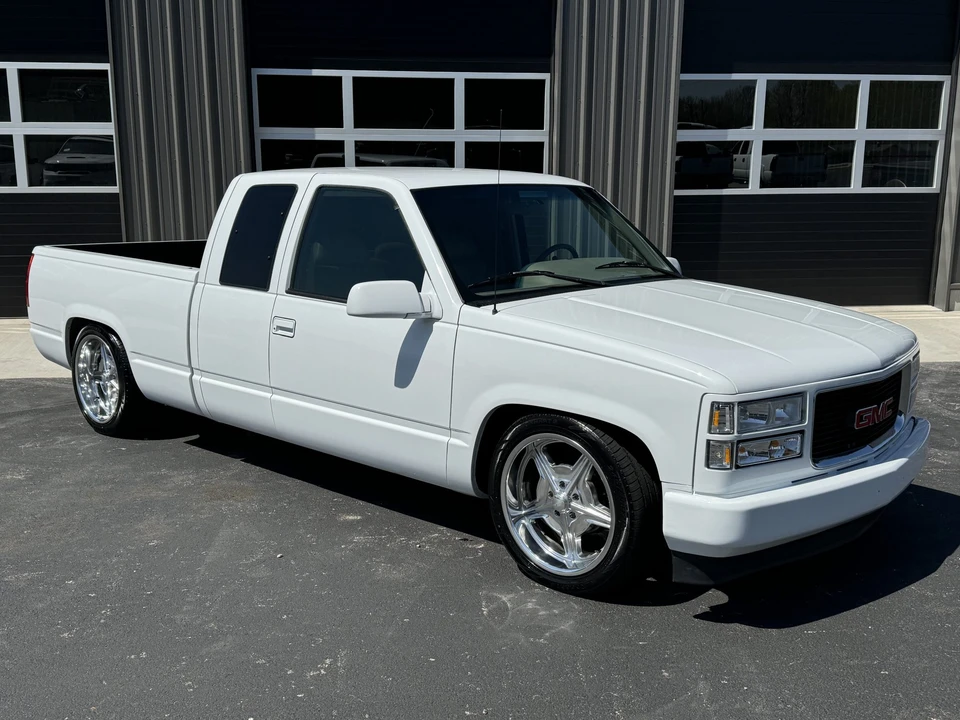 1996 GMC Sierra 1st Gen - Image 24 of 31
