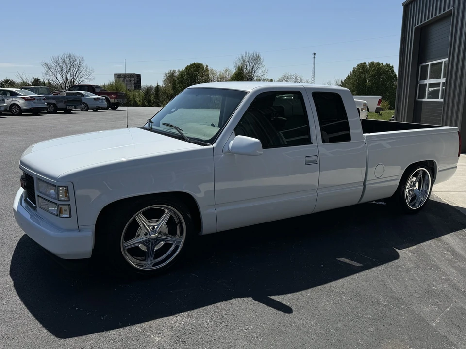 1996 GMC Sierra 1st Gen - Image 5 of 31