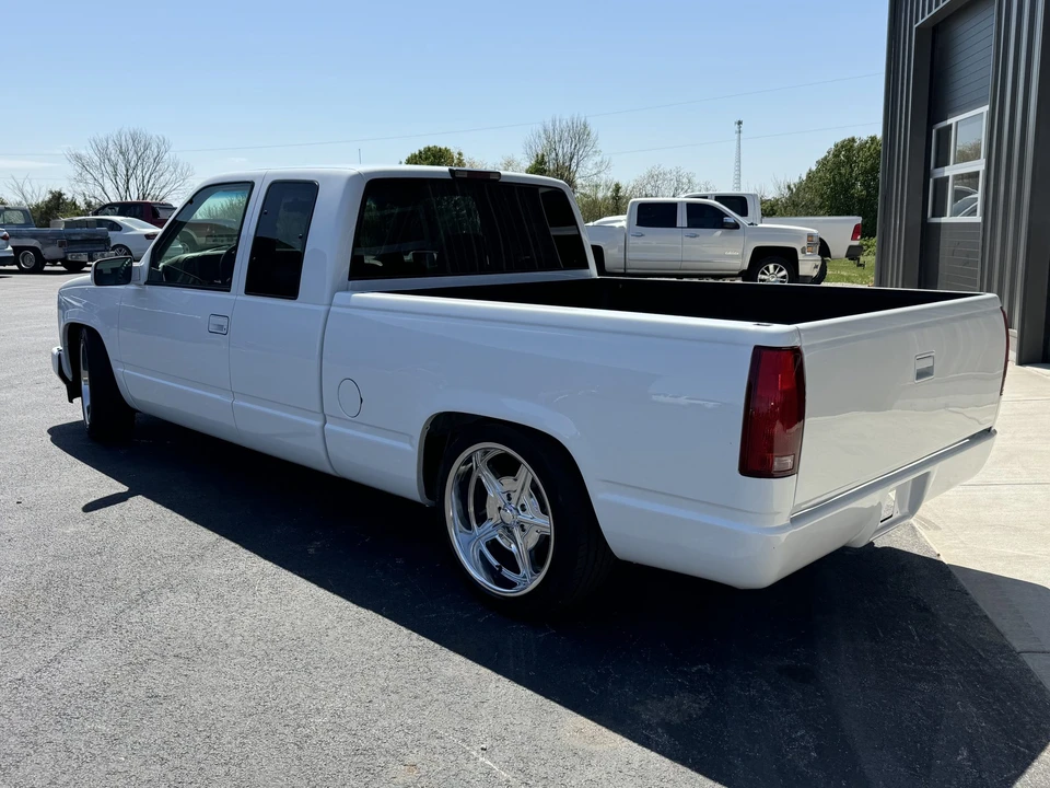 1996 GMC Sierra 1st Gen - Image 10 of 31