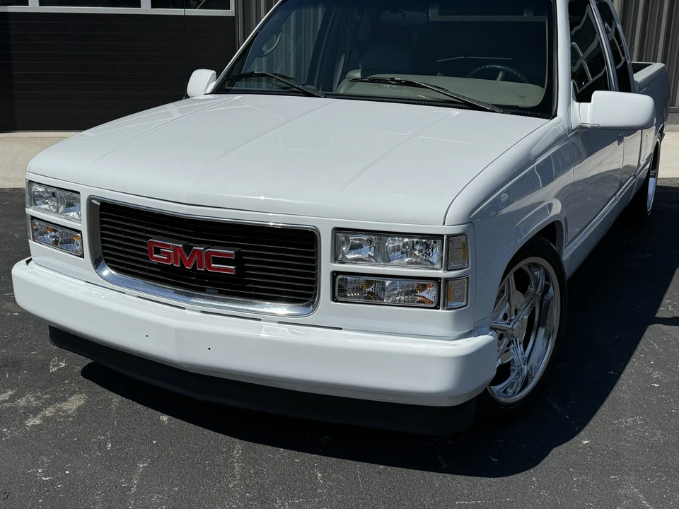 1996 GMC Sierra 1st Gen - Image 29 of 31