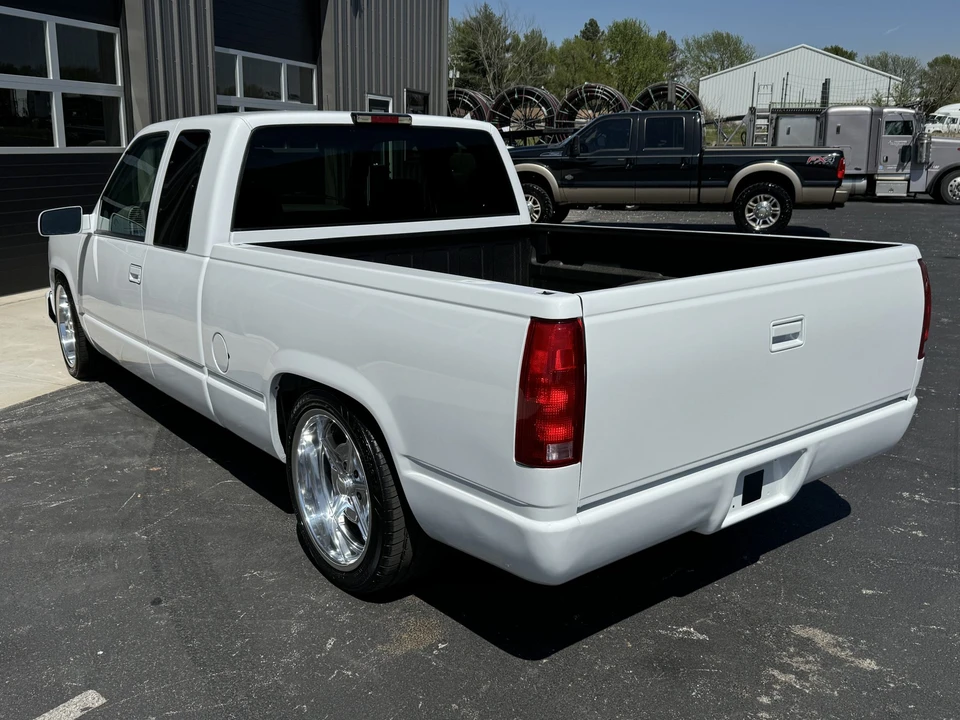 1996 GMC Sierra 1st Gen - Image 11 of 31