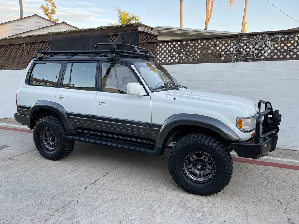 1996 Lexus LX 1st Gen - Image 6 of 31
