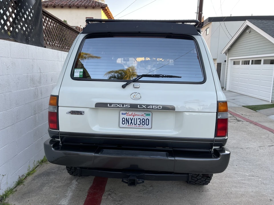 1996 Lexus LX 1st Gen - Image 13 of 31