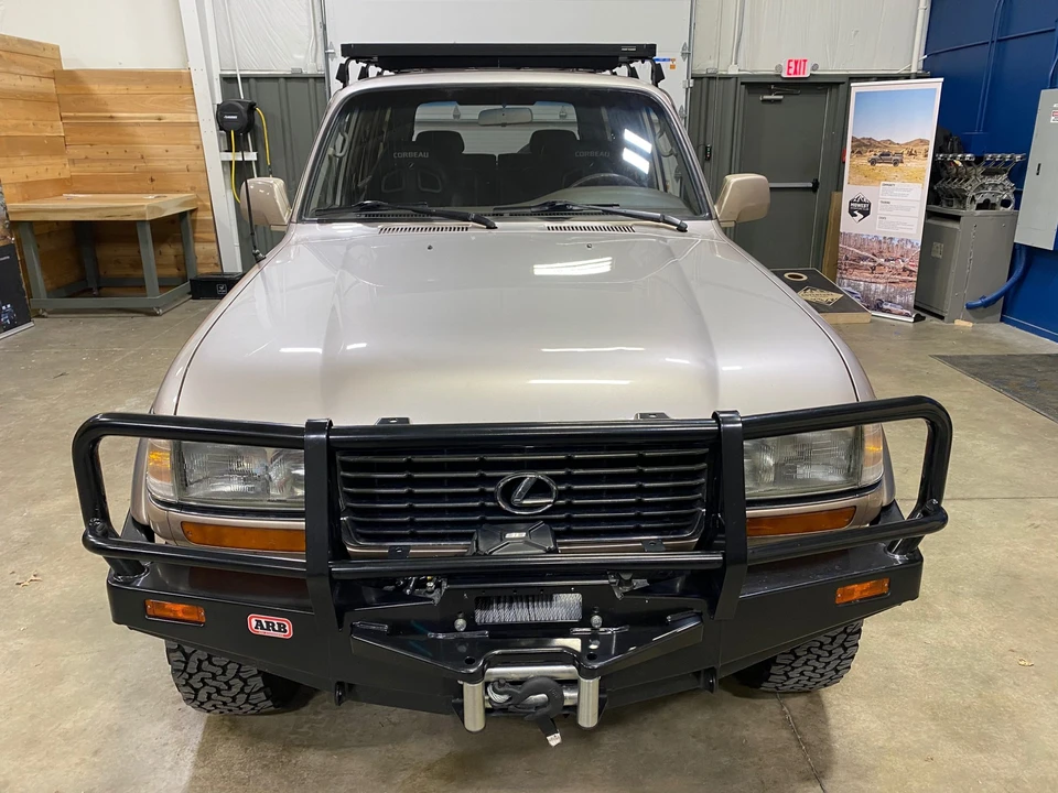 1996 Lexus LX 1st Gen - Image 4 of 31