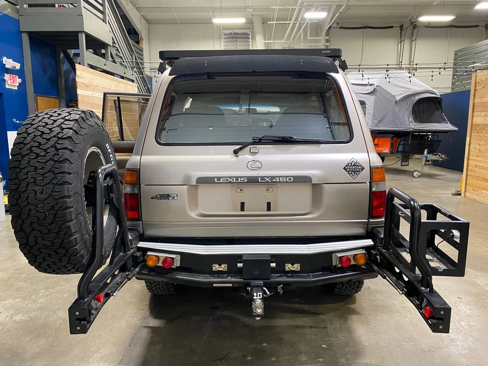 1996 Lexus LX 1st Gen - Image 11 of 31