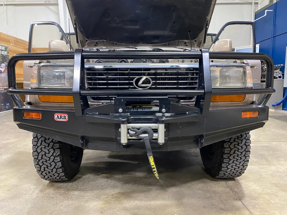 1996 Lexus LX 1st Gen - Image 6 of 31