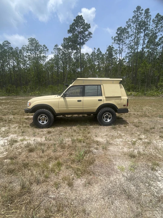 1996 Lexus LX 1st Gen - Image 10 of 31