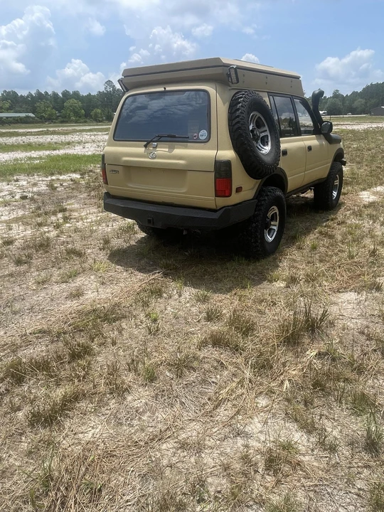 1996 Lexus LX 1st Gen - Image 27 of 31
