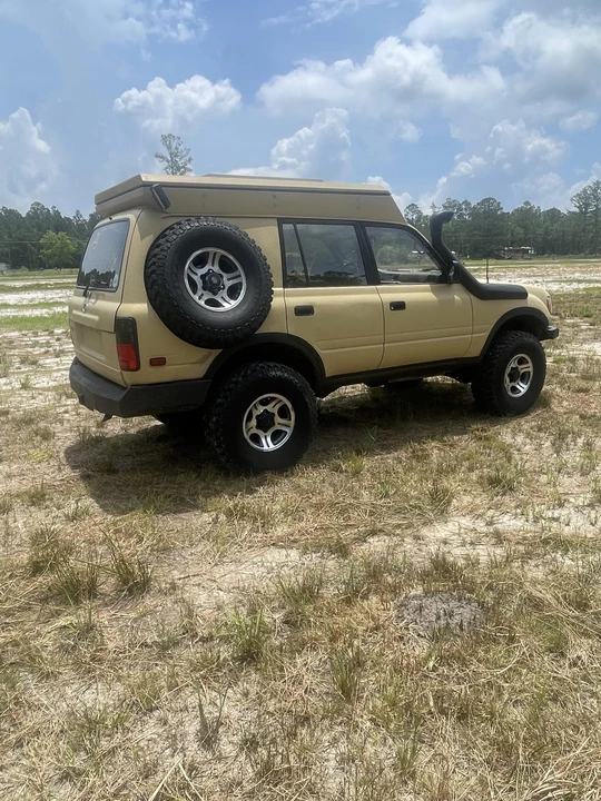1996 Lexus LX 1st Gen - Image 30 of 31