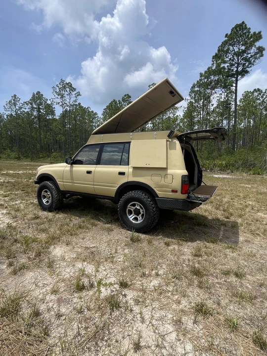 1996 Lexus LX 1st Gen - Image 16 of 31
