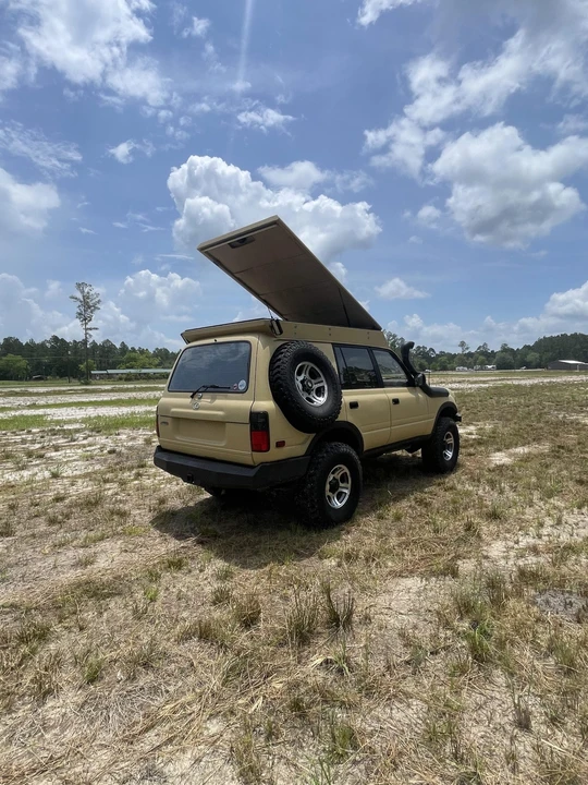 1996 Lexus LX 1st Gen - Image 25 of 31