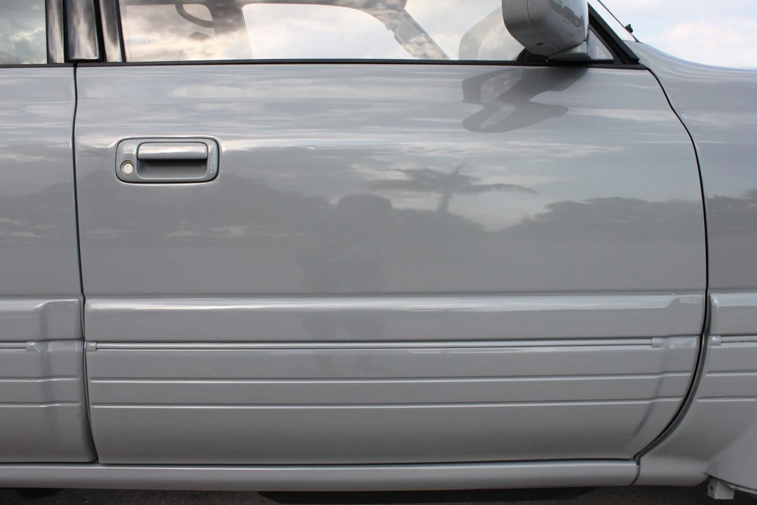 1996 Lexus LX 1st Gen - Image 27 of 31