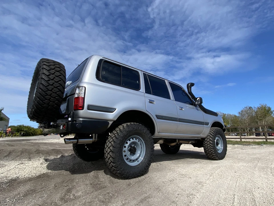 1996 Lexus LX 1st Gen - Image 2 of 31