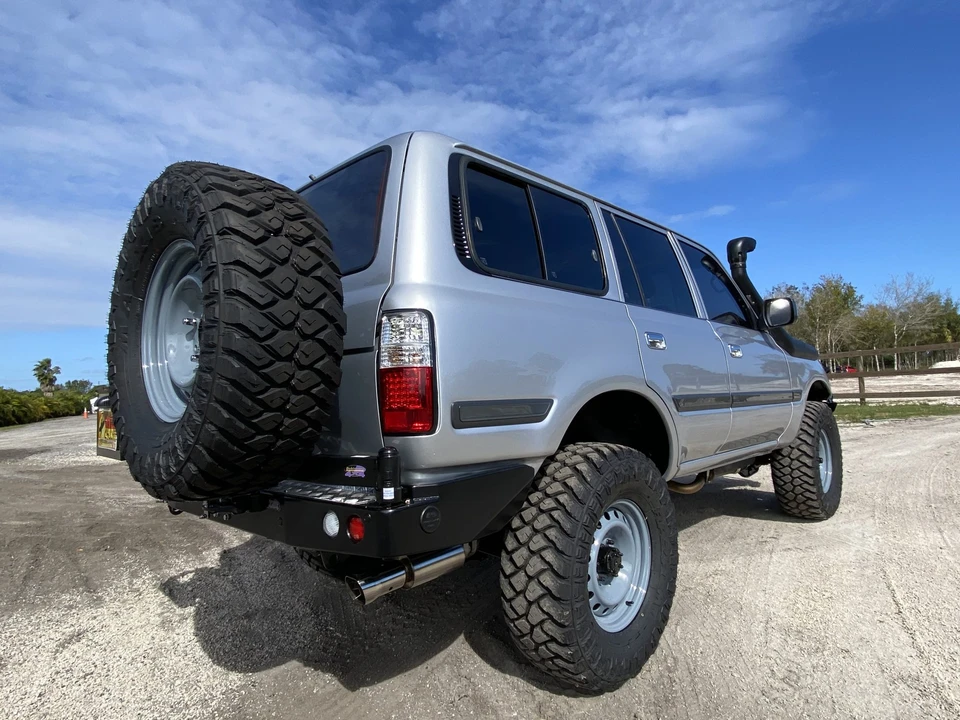 1996 Lexus LX 1st Gen - Image 20 of 31