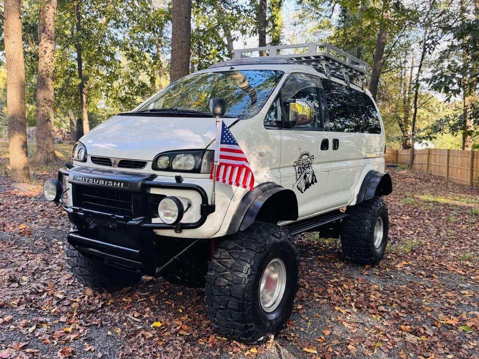 1996 Mitsubishi Delica 4th Gen - Image 19 of 31