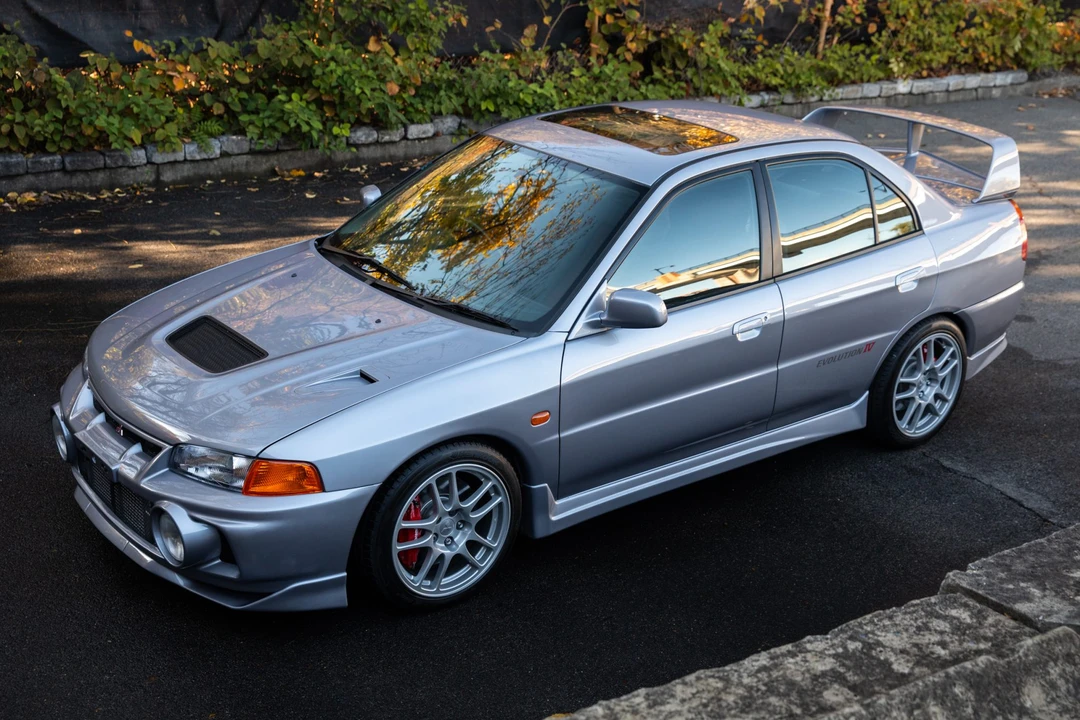 1996 Mitsubishi Lancer Evolution IV 6th Gen - Image 6 of 31