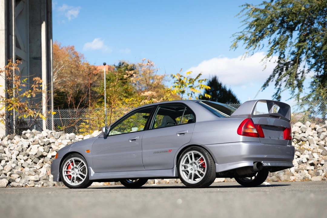 1996 Mitsubishi Lancer Evolution IV 6th Gen - Image 10 of 31