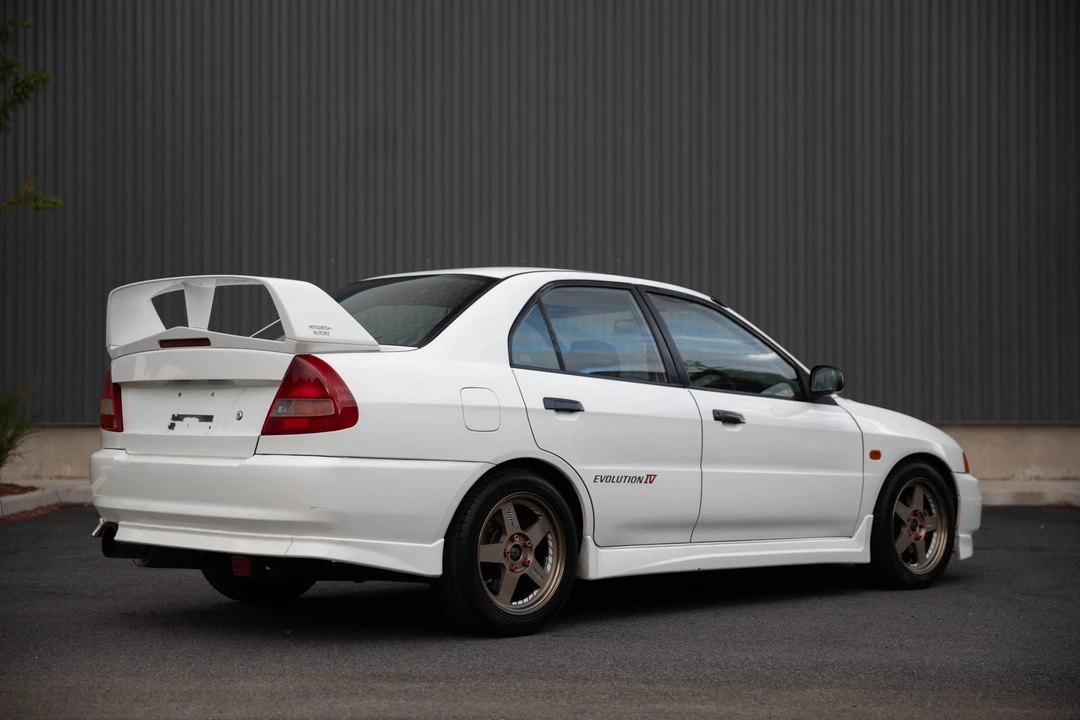 1996 Mitsubishi Lancer Evolution IV 6th Gen - Image 12 of 31