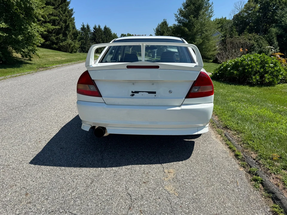1996 Mitsubishi Lancer Evolution IV 6th Gen - Image 14 of 31