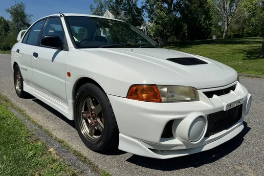 1996 Mitsubishi Lancer Evolution IV RS