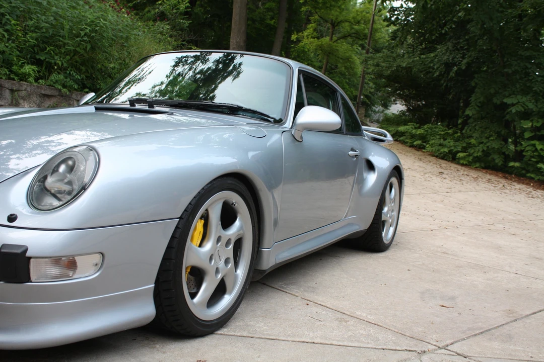 1996 Porsche 993 Carrera 4S - Image 19 of 31