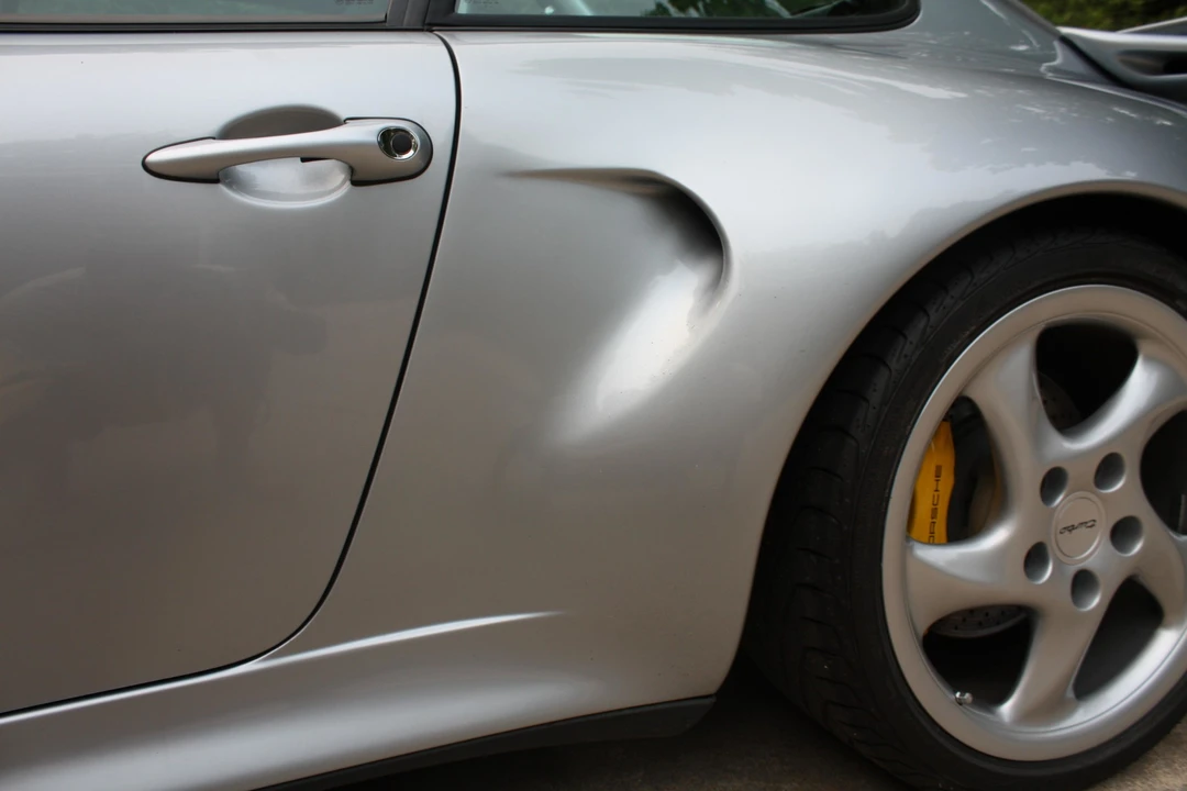 1996 Porsche 993 Carrera 4S - Image 24 of 31