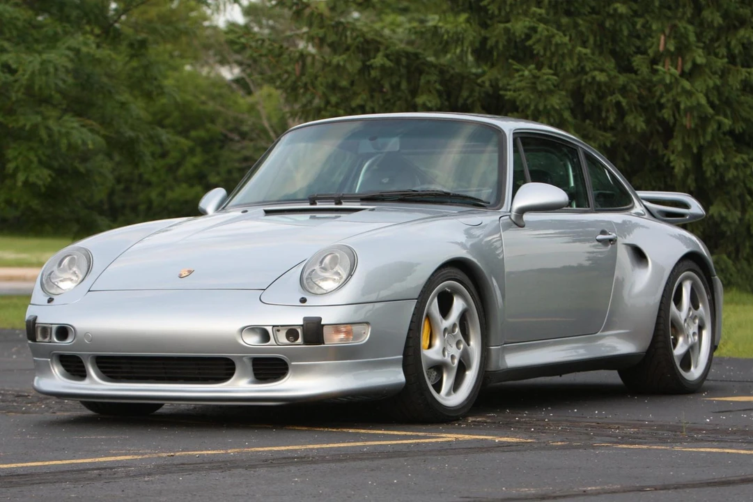 1996 Porsche 993 Carrera 4S - Image 1 of 31