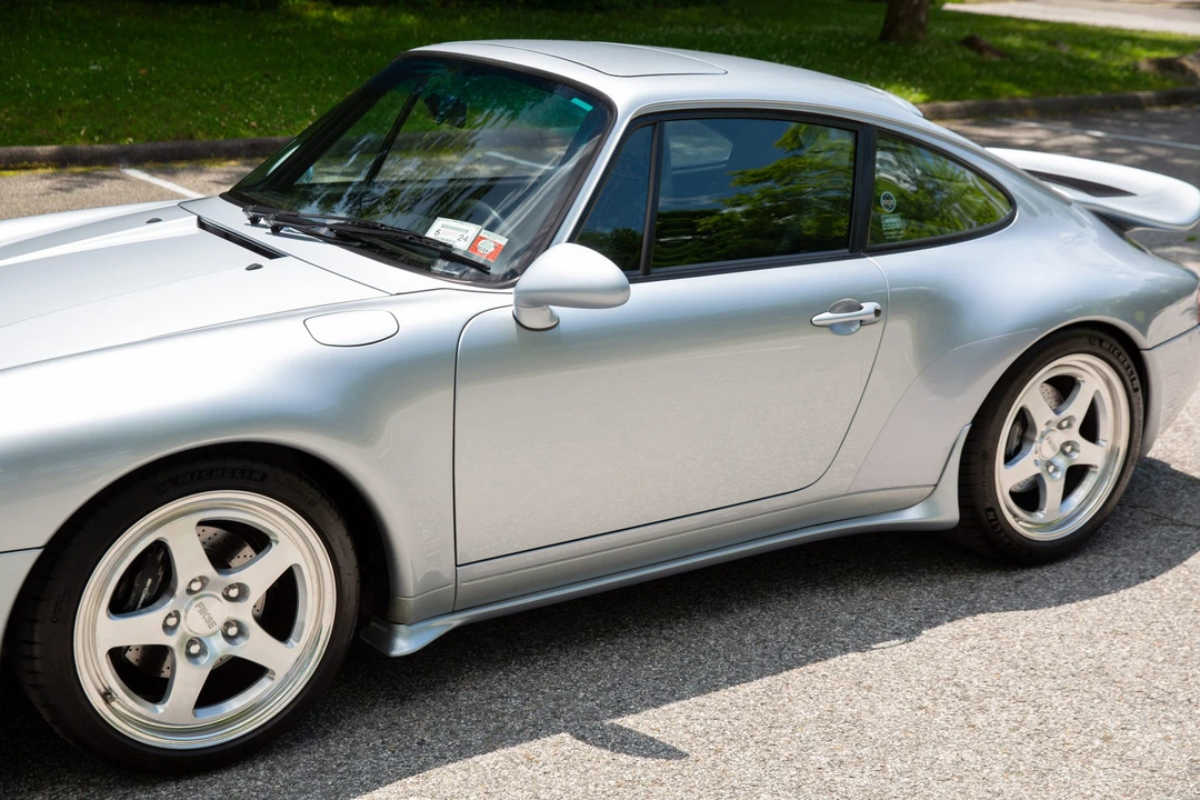1996 Porsche 993 Carrera - Image 15 of 31