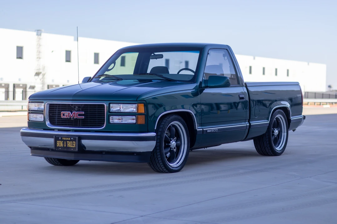 1997 GMC Sierra 2nd Gen - Image 3 of 31