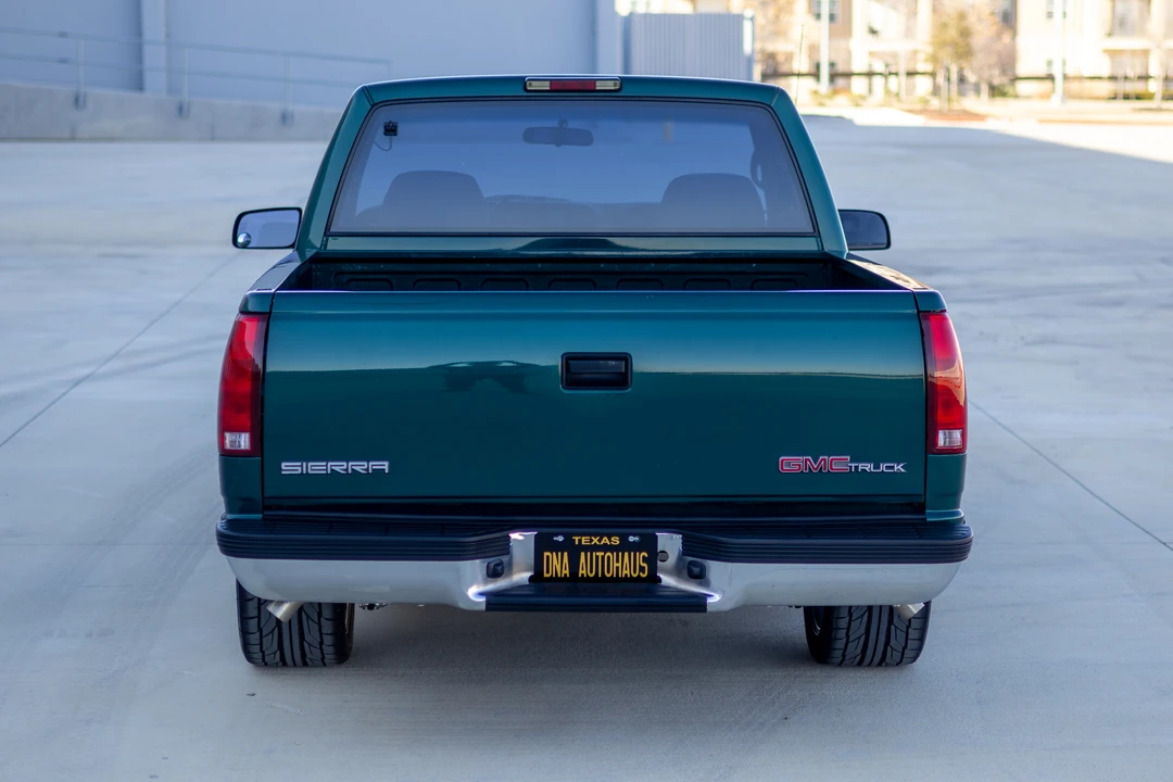 1997 GMC Sierra 2nd Gen - Image 13 of 31