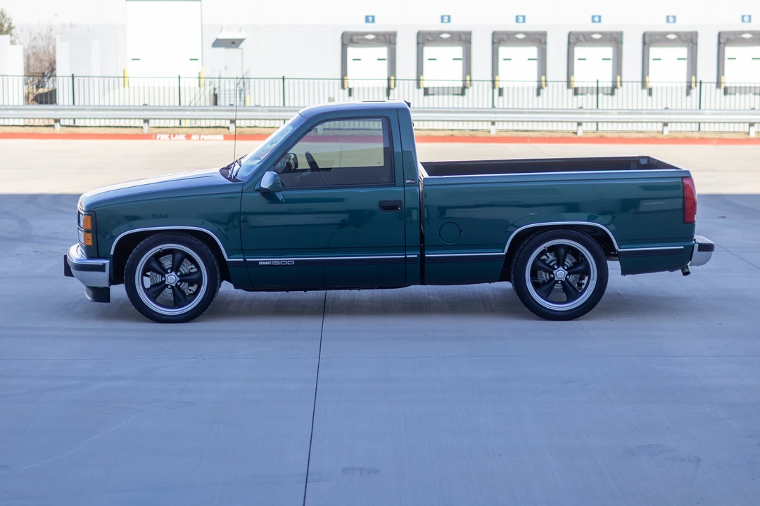 1997 GMC Sierra 2nd Gen - Image 8 of 31