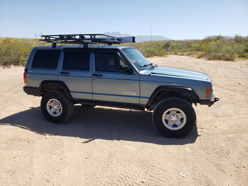 1997 Jeep XJ Cherokee - Image 10 of 31