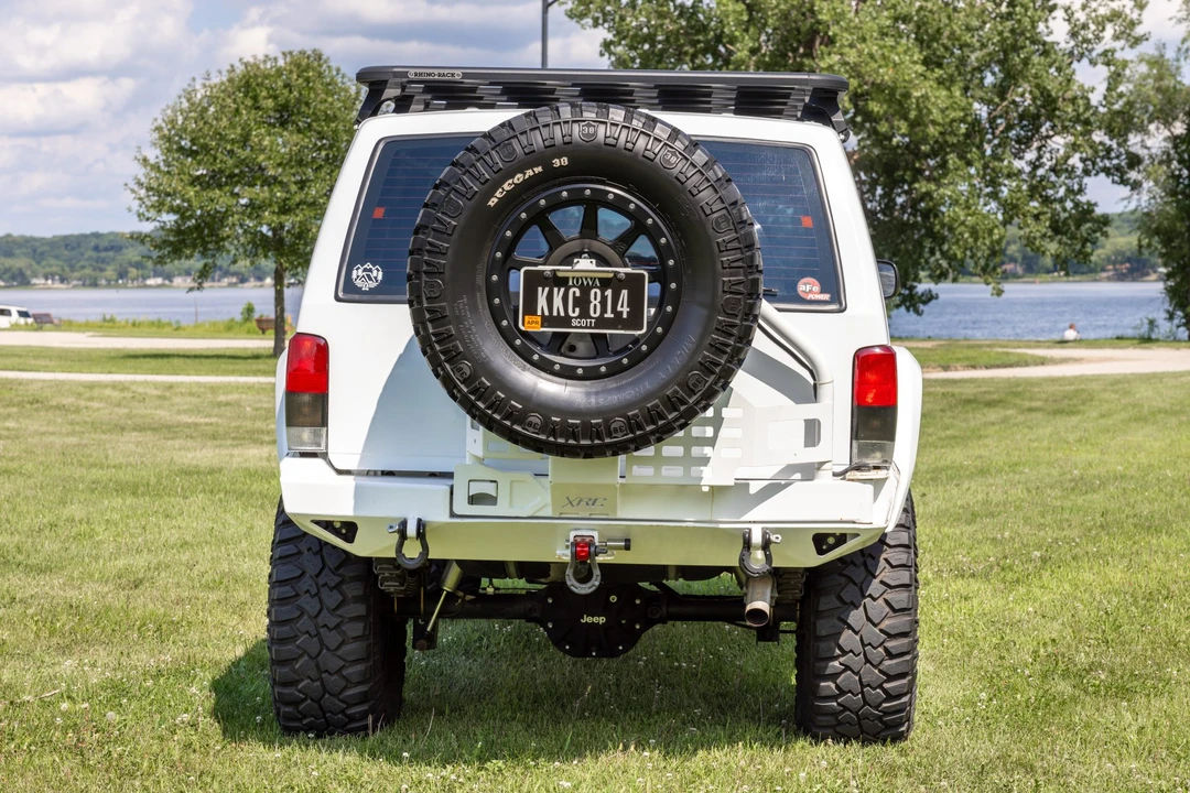 1997 Jeep XJ Cherokee - Image 5 of 31