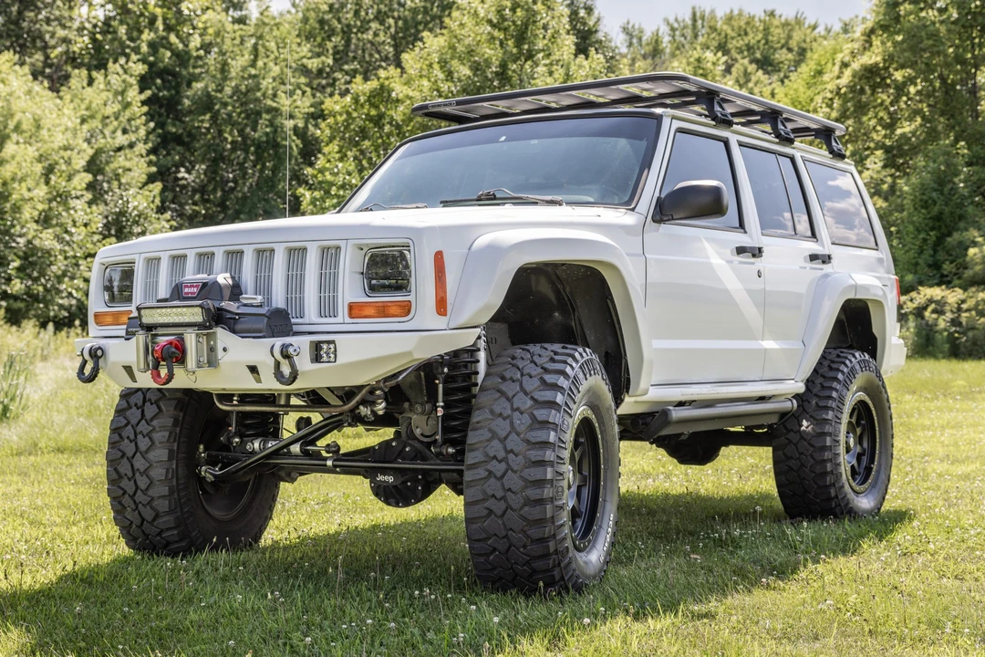 1997 Jeep XJ Cherokee - Image 2 of 31