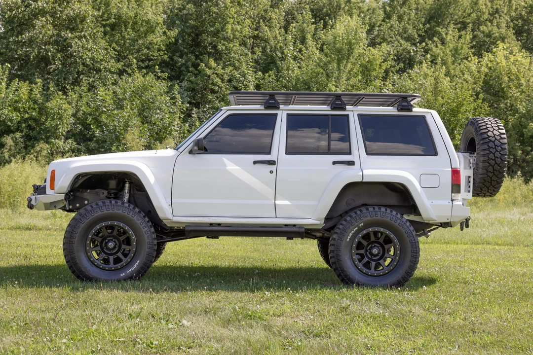 1997 Jeep XJ Cherokee - Image 3 of 31