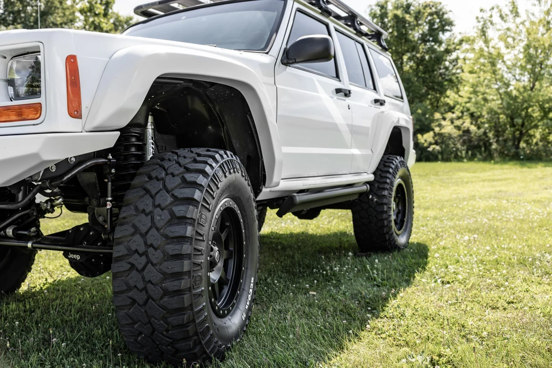 1997 Jeep XJ Cherokee - Image 11 of 31