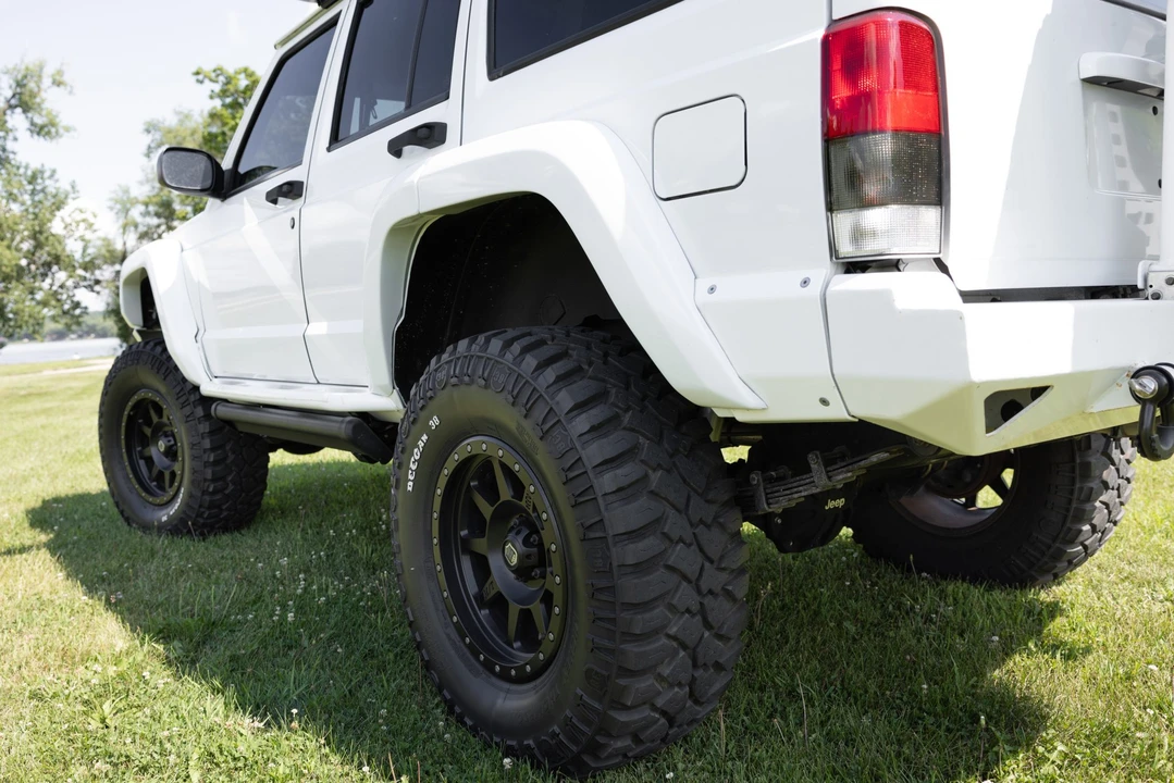 1997 Jeep XJ Cherokee - Image 12 of 31