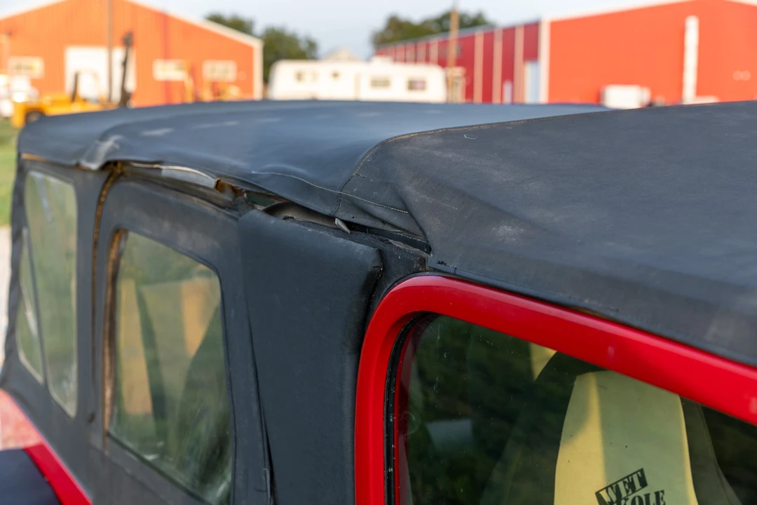 1997 Jeep TJ Wrangler - Image 28 of 31