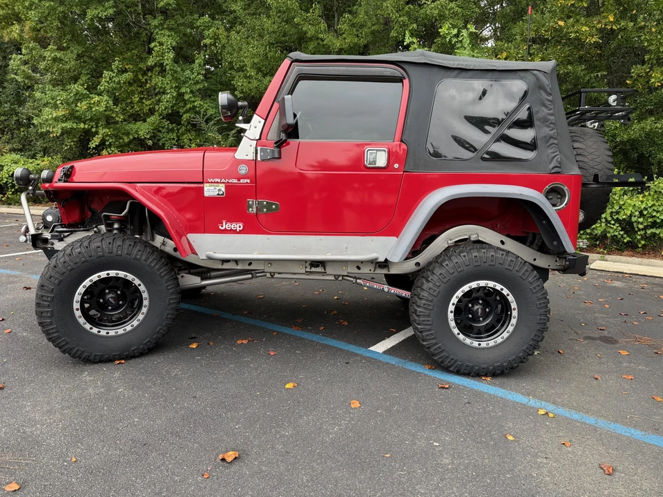 1997 Jeep TJ Wrangler - Image 5 of 31