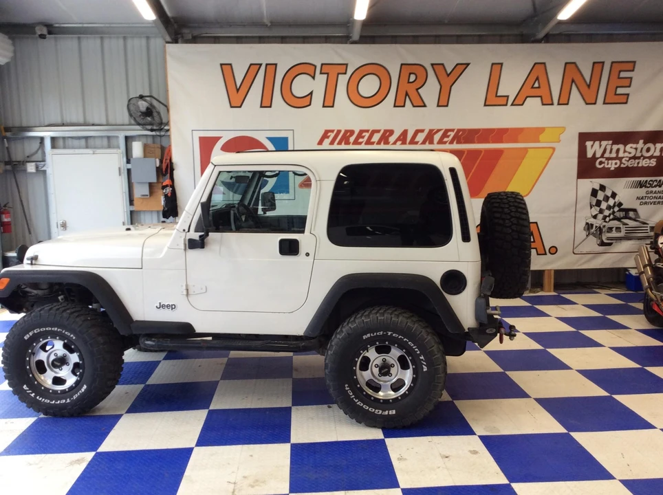 1997 Jeep TJ Wrangler - Image 23 of 31