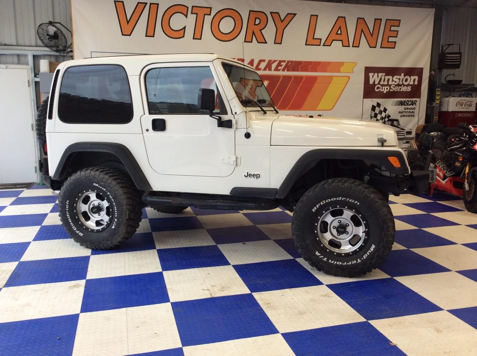 1997 Jeep TJ Wrangler - Image 27 of 31
