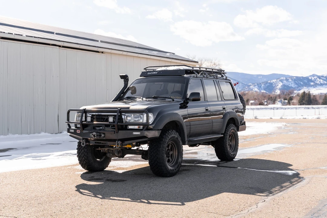 1997 Lexus LX 1st Gen - Image 4 of 31