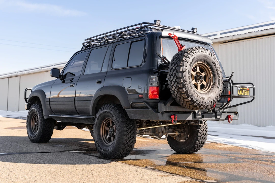 1997 Lexus LX 1st Gen - Image 9 of 31