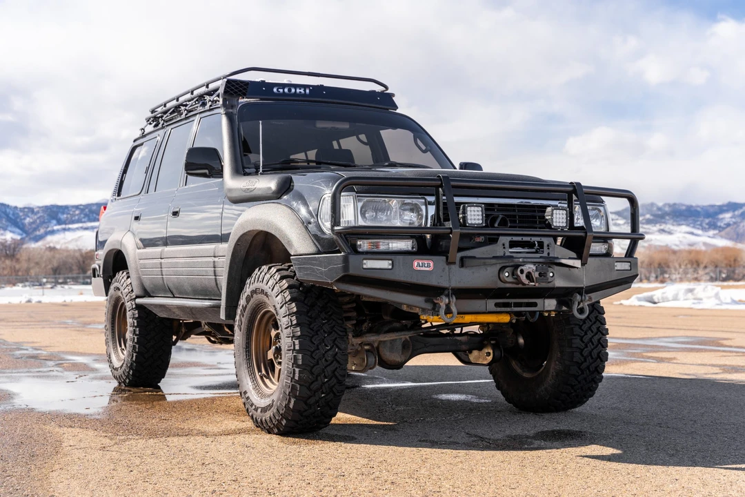 1997 Lexus LX 1st Gen - Image 18 of 31