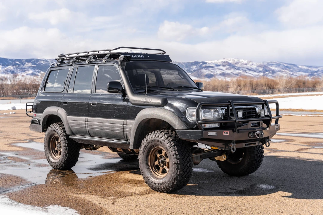1997 Lexus LX 1st Gen - Image 19 of 31
