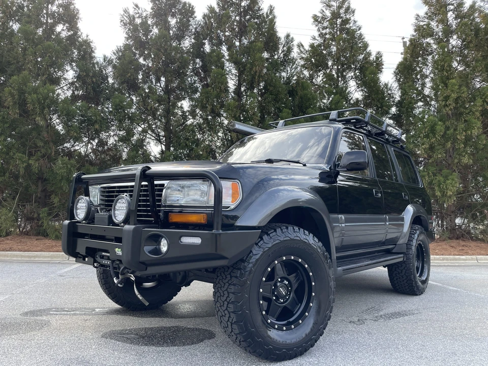 1997 Lexus LX 1st Gen - Image 2 of 31