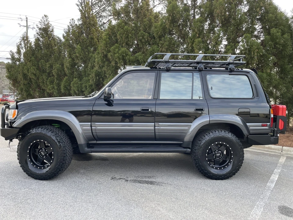 1997 Lexus LX 1st Gen - Image 9 of 31